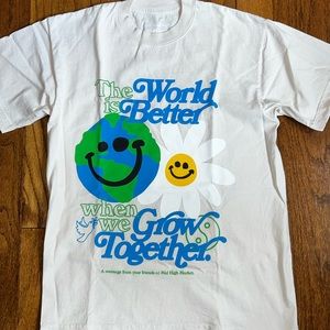 Mid-High Market ‘Grow Together’ Tee